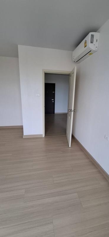 รูปที่3 ต้องการขายคอนโดมิเนียม บางกะปิ เขตห้วยขวาง ราคา 2,900,000 บาท