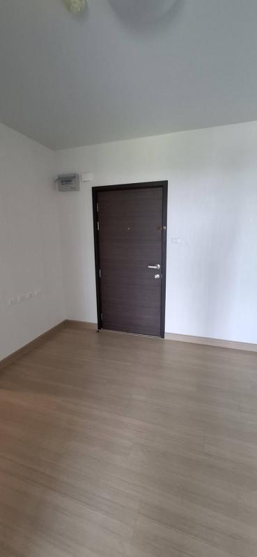 รูปที่4 ต้องการขายคอนโดมิเนียม บางกะปิ เขตห้วยขวาง ราคา 2,900,000 บาท