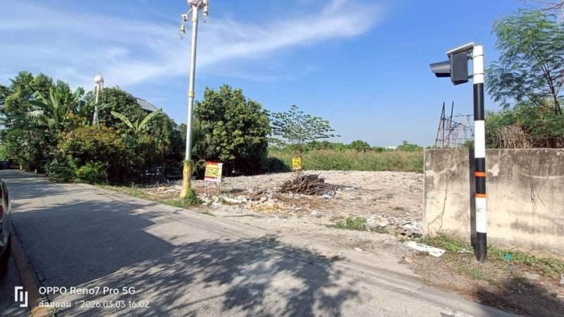 รูปที่3 ต้องการขายที่ดินเปล่า บางกะดี เมืองปทุมธานี ราคา 4,500,000 บาท