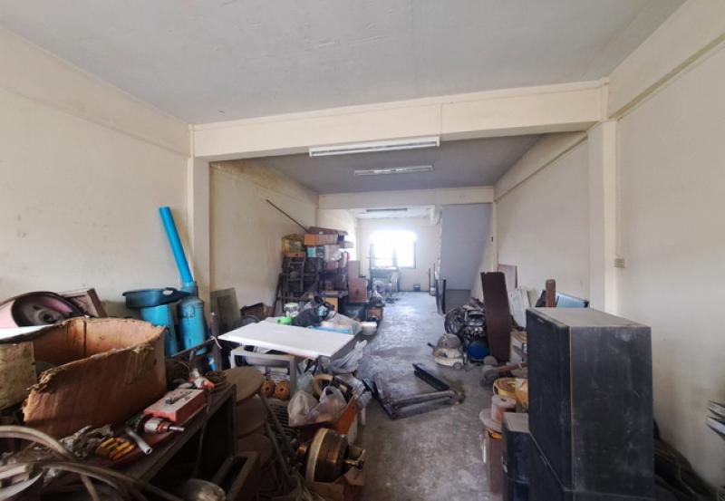 รูปที่5 ต้องการขายอาคารพาณิชย์ ศาลาธรรมสพน์ เขตทวีวัฒนา ราคา 4,200,000 บาท