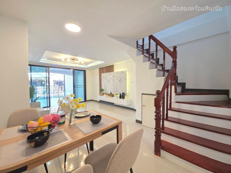 รูปที่4 ต้องการขายบ้านพร้อมที่ดิน สามวาตะวันตก เขตคลองสามวา ราคา 1,850,000 บาท