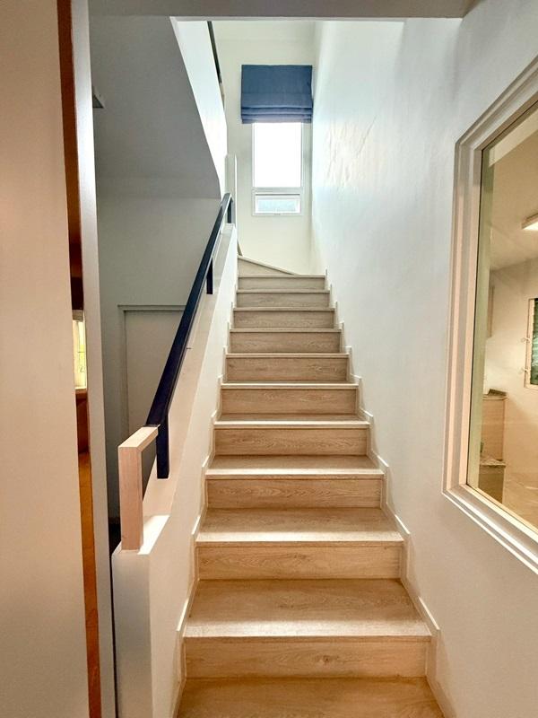 รูปที่7 ต้องการขายบ้านพร้อมที่ดิน สวนหลวง กระทุ่มแบน ราคา 7,300,000 บาท
