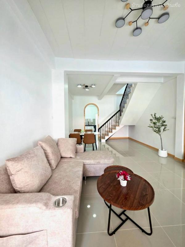 รูปที่2 ต้องการขายบ้านพร้อมที่ดิน คลองสามประเวศ เขตลาดกระบัง ราคา 2,290,000 บาท