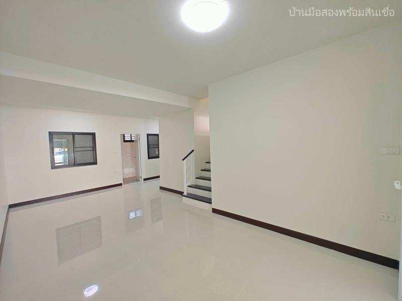 รูปที่3 ต้องการขายบ้านพร้อมที่ดิน คูคต ลำลูกกา ราคา 2,290,000 บาท