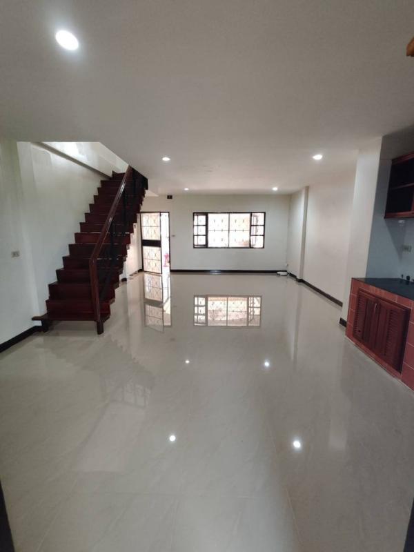 รูปที่4 ต้องการขายทาวน์โฮม กระทุ่มราย เขตหนองจอก ราคา 1,490,000 บาท