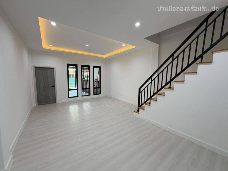 รูปที่3 ต้องการขายบ้านพร้อมที่ดิน ลาดพร้าว เขตลาดพร้าว ราคา 4,900,000 บาท