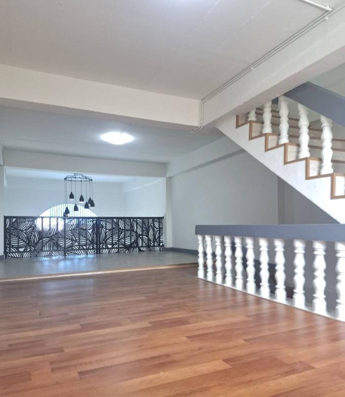 รูปที่7 ต้องการขายบ้านพร้อมที่ดิน คลองสามประเวศ เขตลาดกระบัง ราคา 1,990,000 บาท