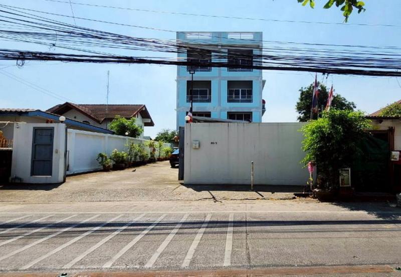 ขายตึกสำนักงาน ติดถนนสวนผัก แขวงตลิ่งชัน เขตตลิ่งชัน กรุงเทพมหานคร