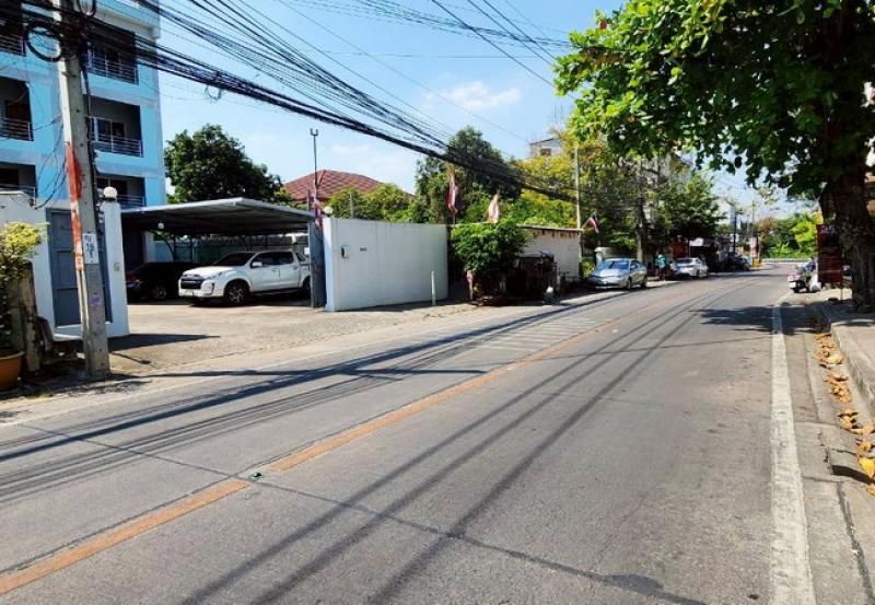 รูปที่2 ต้องการขายบ้านพร้อมที่ดิน ตลิ่งชัน เขตตลิ่งชัน ราคา 19,990,000 บาท