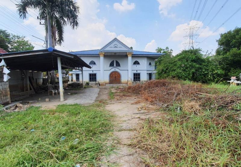 รูปที่3 ต้องการขายบ้านพร้อมที่ดิน บ้านใหม่ เมืองปทุมธานี ราคา 11,900,000 บาท