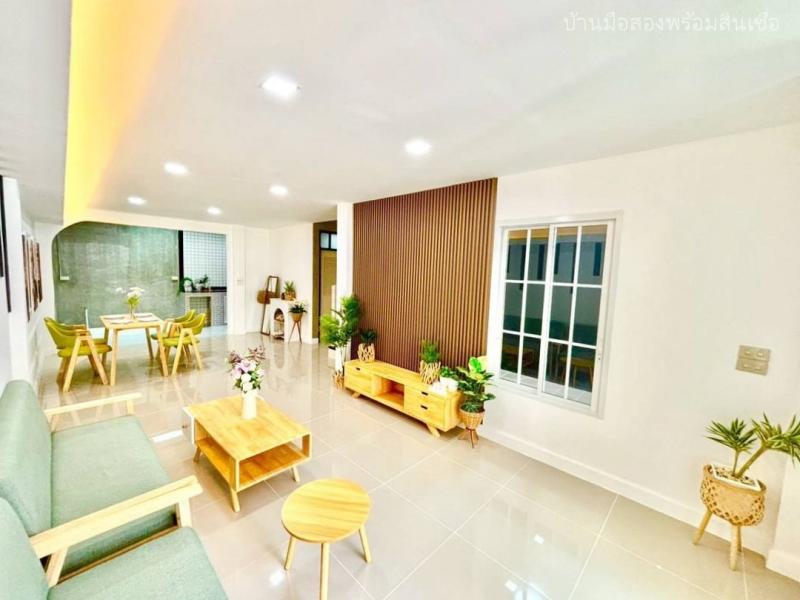 รูปที่3 ต้องการขายบ้านพร้อมที่ดิน บึงยี่โถ ธัญบุรี ราคา 2,450,000 บาท