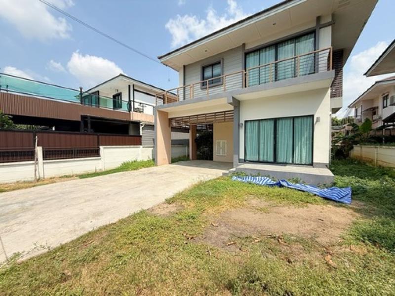 รูปที่2 ต้องการขายบ้านพร้อมที่ดิน บึงยี่โถ ธัญบุรี ราคา 3,590,000 บาท