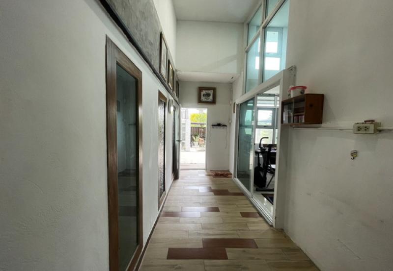 รูปที่6 ต้องการขายบ้านพร้อมที่ดิน หนองนกไข่ กระทุ่มแบน ราคา 2,590,000 บาท