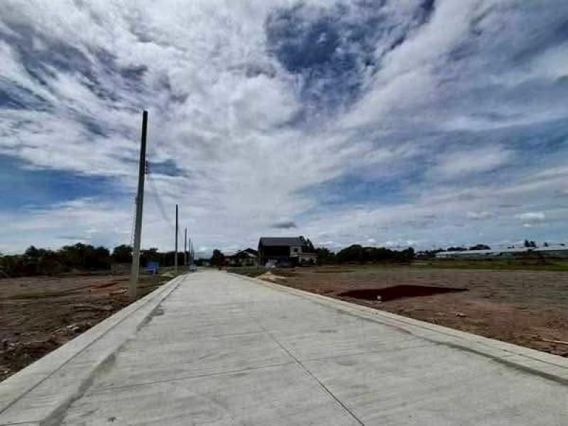 รูปที่5 ต้องการขายบ้านพร้อมที่ดิน ละหาร บางบัวทอง ราคา 2,400,000 บาท