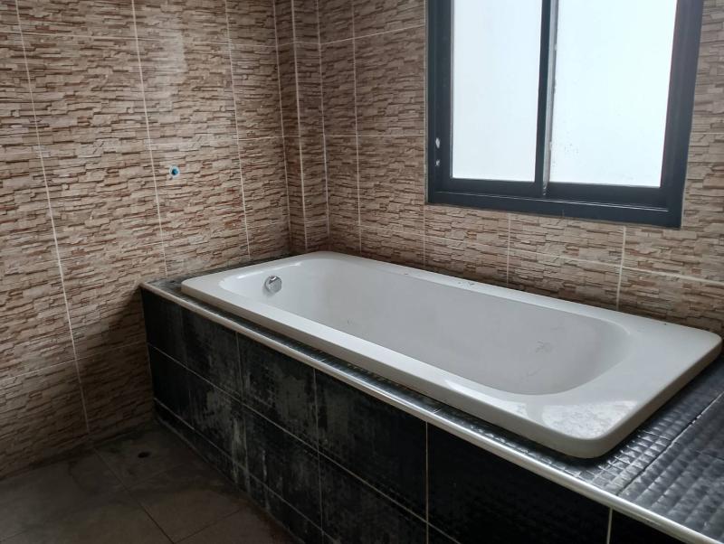 รูปที่5 ต้องการขายบ้านพร้อมที่ดิน บ้านฆ้อง โพธาราม ราคา 2,900,000 บาท