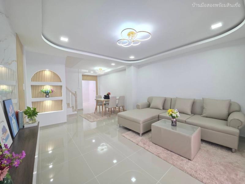 รูปที่3 ต้องการขายบ้านพร้อมที่ดิน สามวาตะวันตก เขตคลองสามวา ราคา 1,890,000 บาท