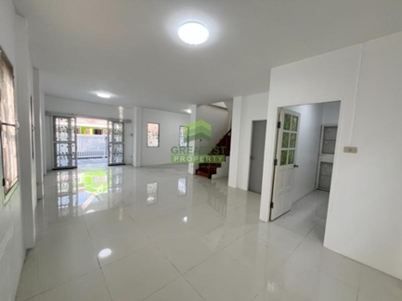 รูปที่2 ต้องการขายบ้านพร้อมที่ดิน คลองเจ็ด คลองหลวง ราคา 2,600,000 บาท
