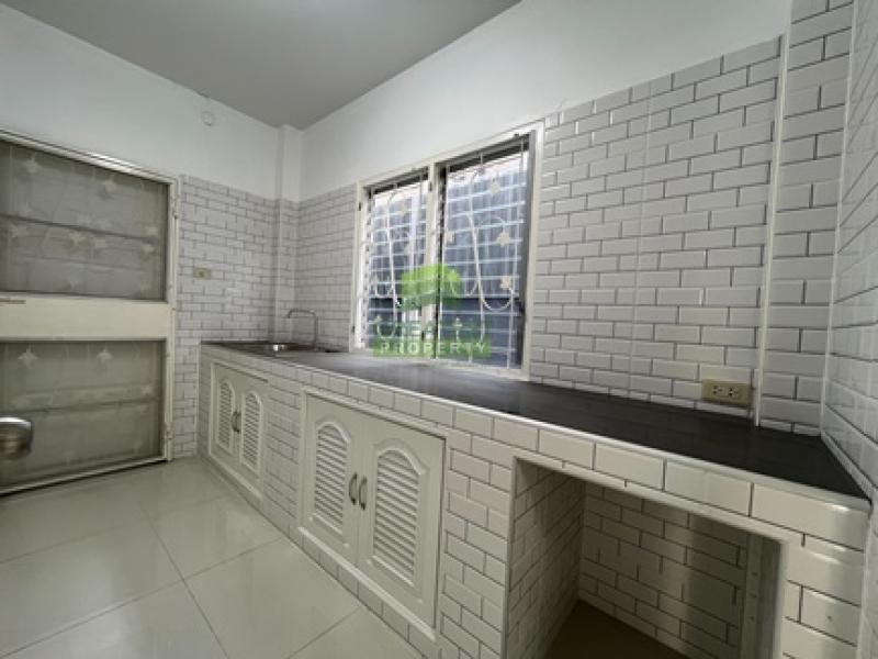 รูปที่5 ต้องการขายบ้านพร้อมที่ดิน คลองเจ็ด คลองหลวง ราคา 2,600,000 บาท