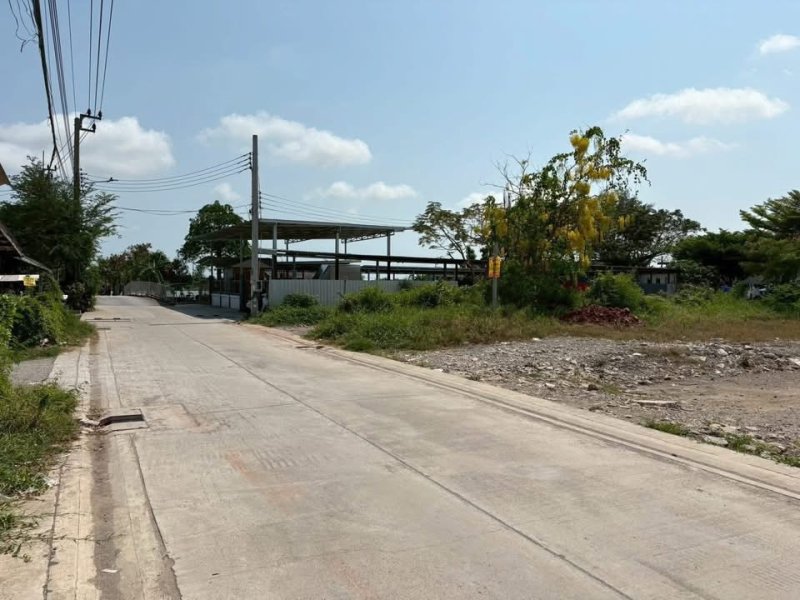 รูปที่2 ต้องการขายบ้านพร้อมที่ดิน *บางขุนเทียน เขตบางขุนเทียน ราคา 10,000,000 บาท