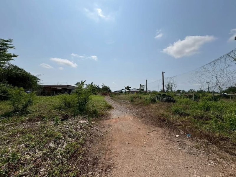 รูปที่4 ต้องการขายบ้านพร้อมที่ดิน *บางขุนเทียน เขตบางขุนเทียน ราคา 10,000,000 บาท