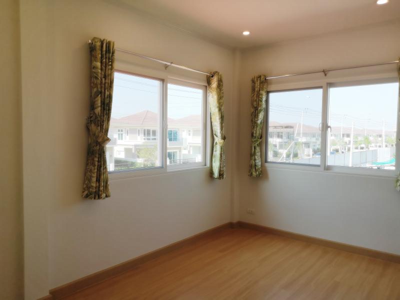 รูปที่3 ให้เช่าบ้านพร้อมที่ดิน ปากคลองบางปลากด พระสมุทรเจดีย์ ราคา 21,000 บาท