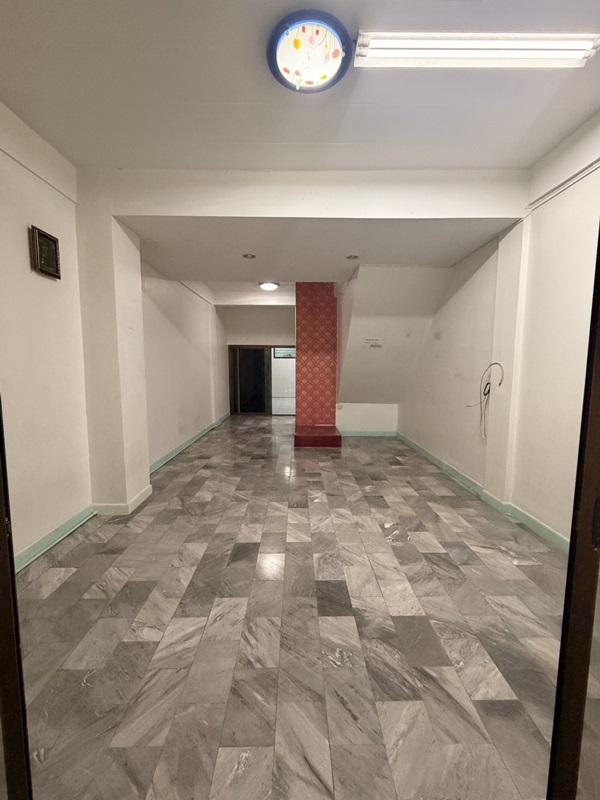 รูปที่3 ให้เช่าทาวน์โฮม ท่าข้าม เขตบางขุนเทียน ราคา 12,000 บาท