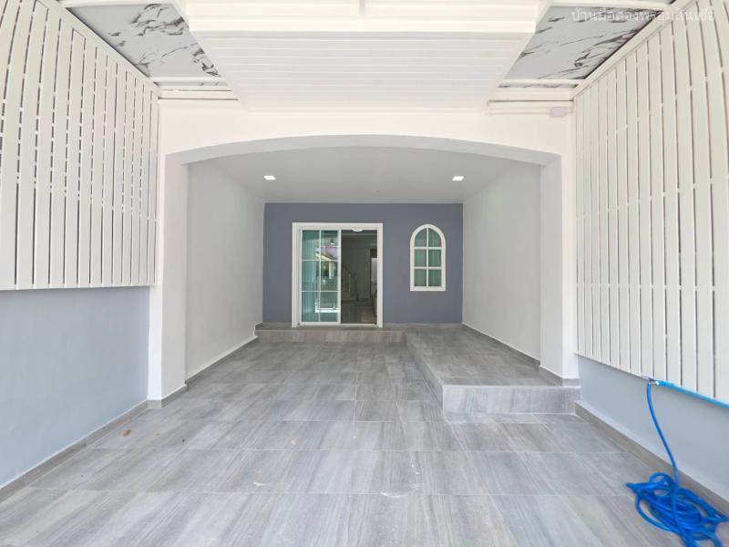 รูปที่2 ต้องการขายบ้านพร้อมที่ดิน สามวาตะวันตก เขตคลองสามวา ราคา 1,890,000 บาท