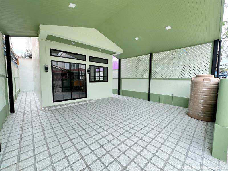 รูปที่2 ต้องการขายบ้านพร้อมที่ดิน กระทุ่มราย เขตหนองจอก ราคา 1,790,000 บาท