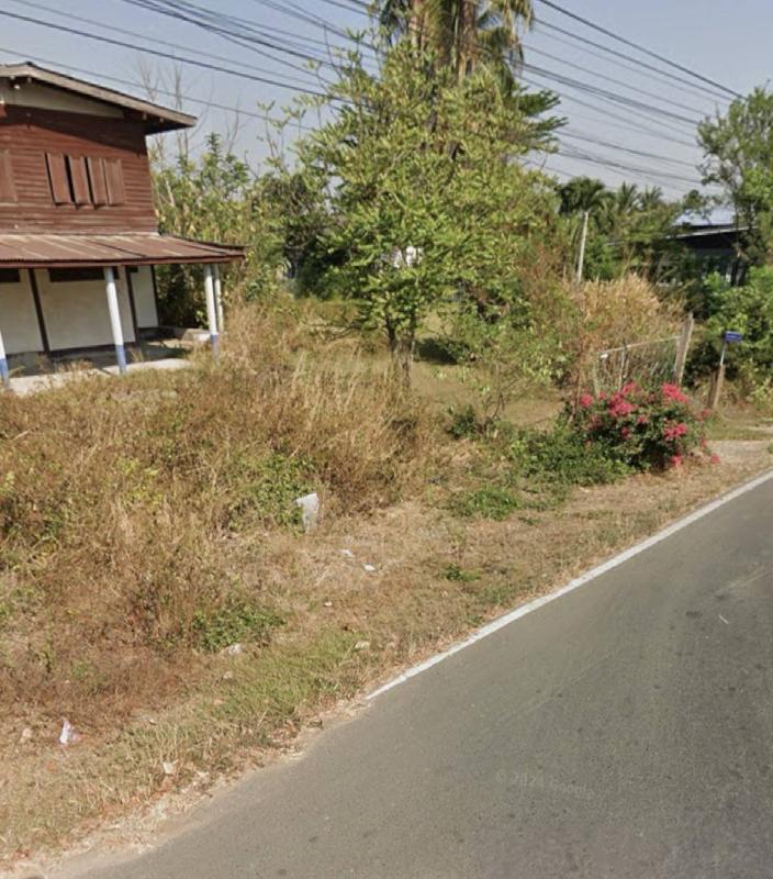 รูปที่3 ต้องการขายบ้านพร้อมที่ดิน นาบัว เมืองสุรินทร์ ราคา 1,500,000 บาท