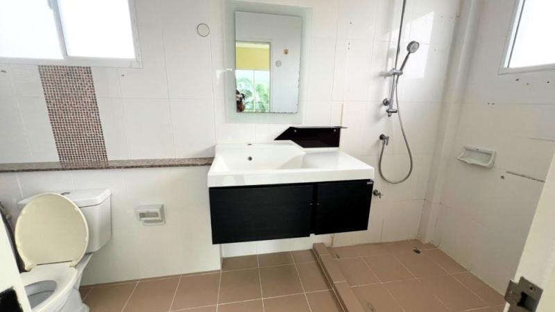 รูปที่6 ต้องการขายบ้านพร้อมที่ดิน บ้านฉาง บ้านฉาง ราคา 4,600,000 บาท