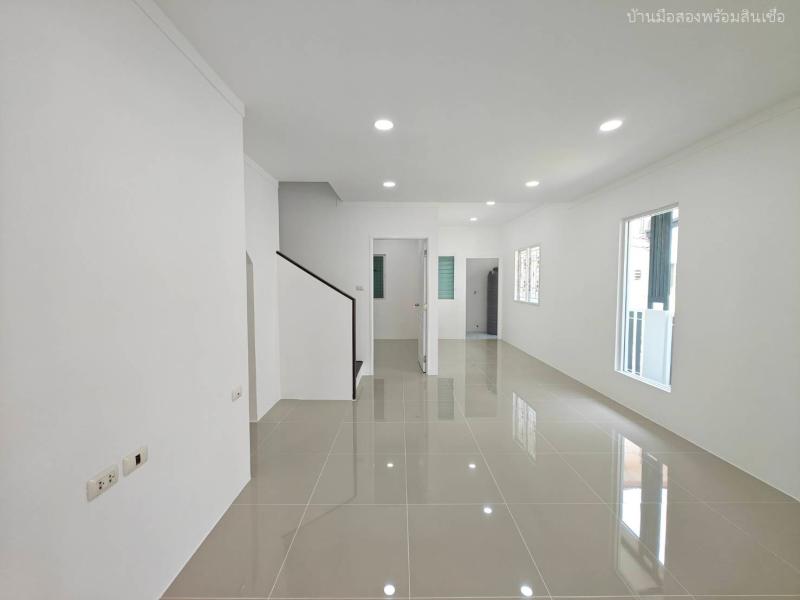 รูปที่3 ต้องการขายบ้านพร้อมที่ดิน ลาดสวาย ลำลูกกา ราคา 2,590,000 บาท