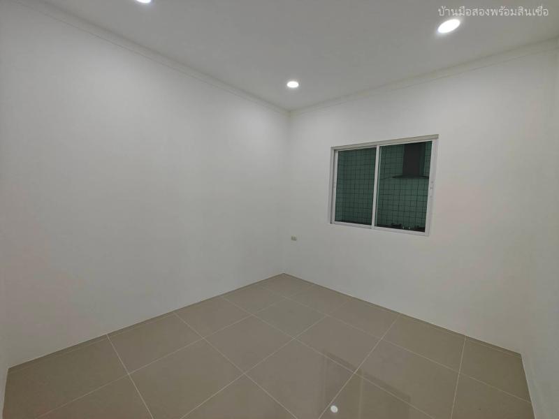 รูปที่4 ต้องการขายบ้านพร้อมที่ดิน ลาดสวาย ลำลูกกา ราคา 2,590,000 บาท