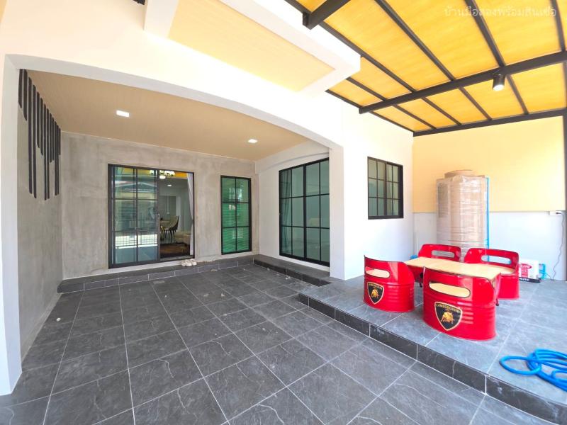 รูปที่2 ต้องการขายบ้านพร้อมที่ดิน สามวาตะวันตก เขตคลองสามวา ราคา 2,650,000 บาท