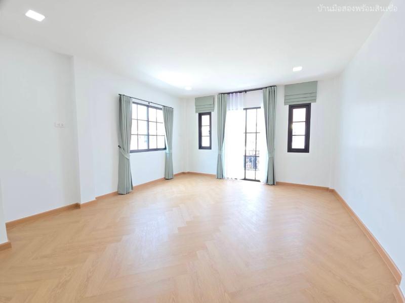 รูปที่8 ต้องการขายบ้านพร้อมที่ดิน สามวาตะวันตก เขตคลองสามวา ราคา 2,650,000 บาท
