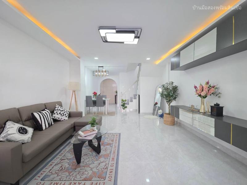 รูปที่3 ต้องการขายบ้านพร้อมที่ดิน สามวาตะวันตก เขตคลองสามวา ราคา 1,890,000 บาท