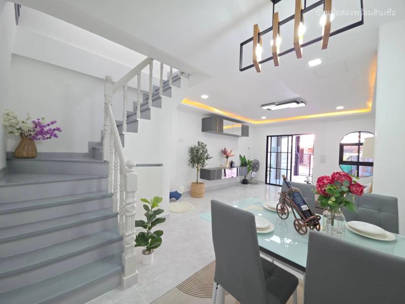 รูปที่4 ต้องการขายบ้านพร้อมที่ดิน สามวาตะวันตก เขตคลองสามวา ราคา 1,890,000 บาท