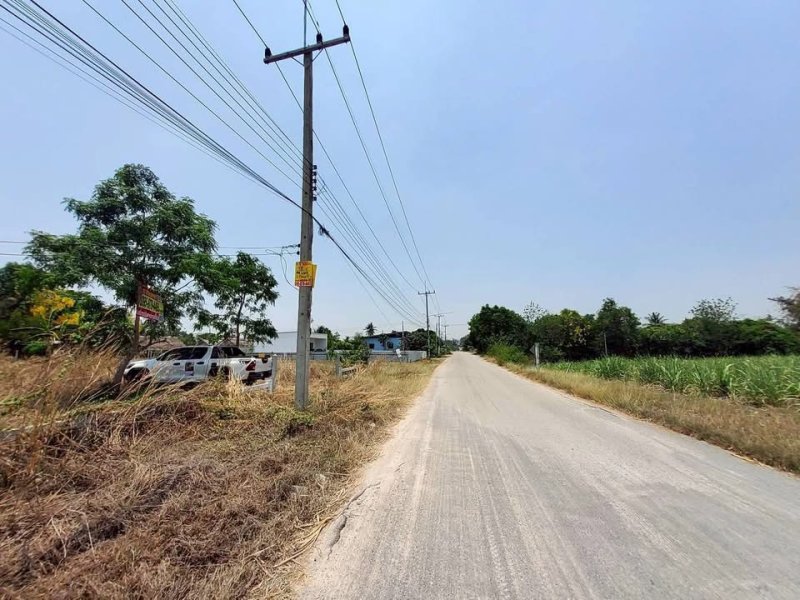 รูปที่2 ต้องการขายที่ดินเปล่า ปากช่อง จอมบึง ราคา 900,000 บาท