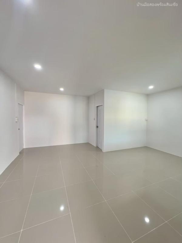 รูปที่3 ต้องการขายบ้านพร้อมที่ดิน ลาดสวาย ลำลูกกา ราคา 3,050,000 บาท