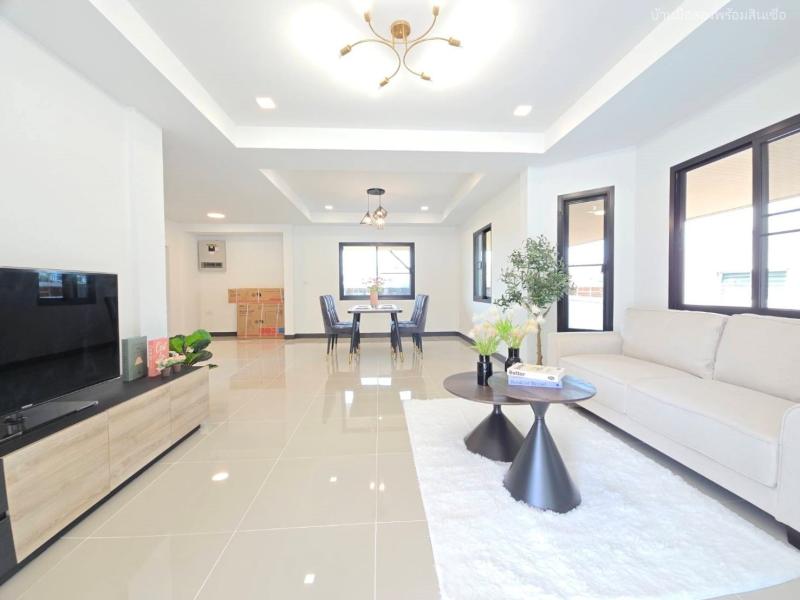 รูปที่3 ต้องการขายบ้านพร้อมที่ดิน ลำปลาทิว เขตลาดกระบัง ราคา 4,290,000 บาท