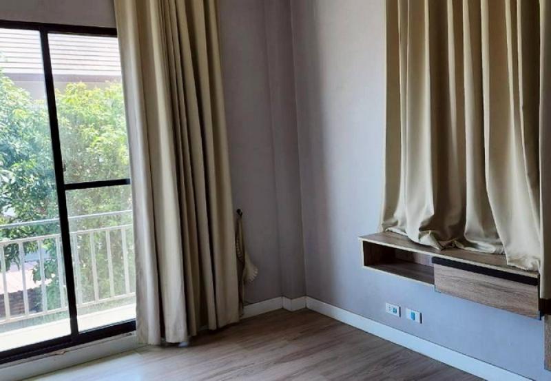 รูปที่6 ต้องการขายบ้านพร้อมที่ดิน พิมลราช บางบัวทอง ราคา 6,700,000 บาท