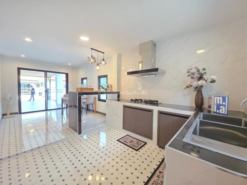 รูปที่8 ต้องการขายบ้านพร้อมที่ดิน ลำผักชี เขตหนองจอก ราคา 3,390,000 บาท