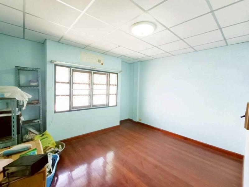 รูปที่7 ต้องการขายทาวน์โฮม ลำลูกกา ลำลูกกา ราคา 1,850,000 บาท