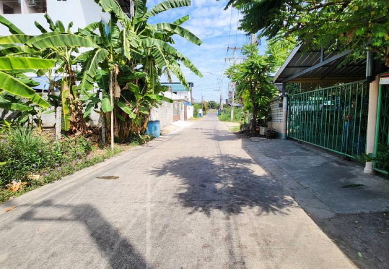 รูปที่3 ต้องการขายที่ดินเปล่า หลักหก เมืองปทุมธานี ราคา 3,920,000 บาท