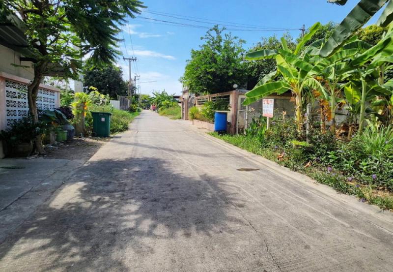 รูปที่5 ต้องการขายที่ดินเปล่า หลักหก เมืองปทุมธานี ราคา 3,920,000 บาท