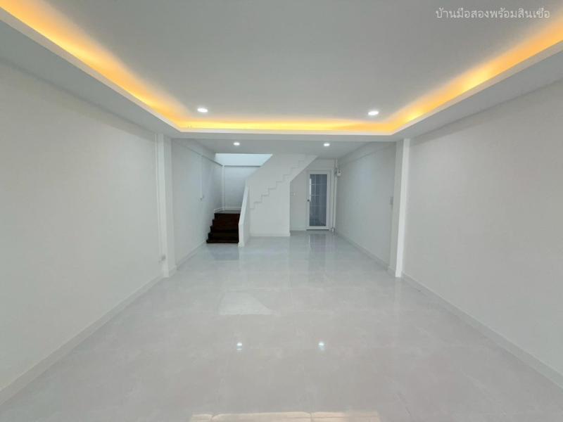 รูปที่3 ต้องการขายบ้านพร้อมที่ดิน ลาดพร้าว เขตลาดพร้าว ราคา 4,140,000 บาท