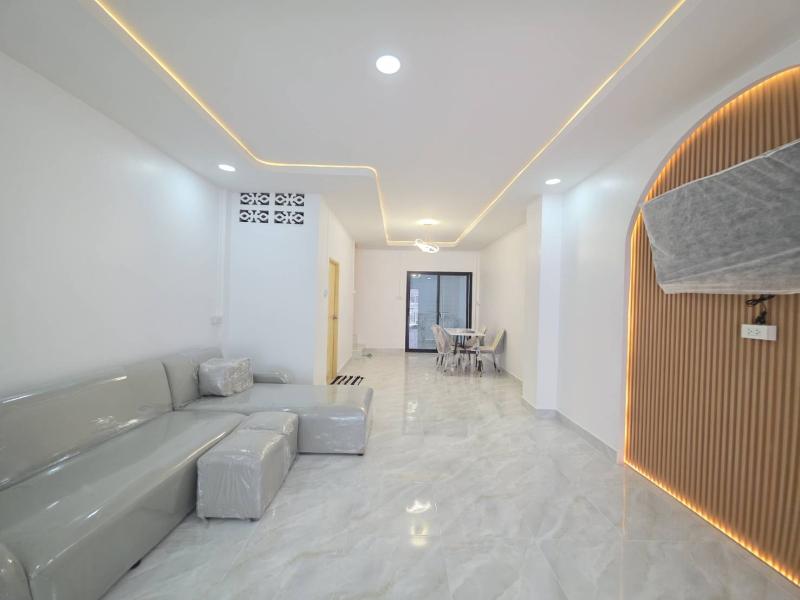 รูปที่3 ต้องการขายบ้านพร้อมที่ดิน บางชัน เขตคลองสามวา ราคา 2,390,000 บาท
