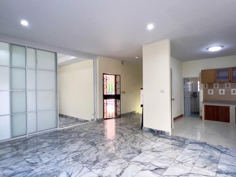 รูปที่4 ต้องการขายบ้านพร้อมที่ดิน บ้านใหม่ ปากเกร็ด ราคา 4,290,000 บาท