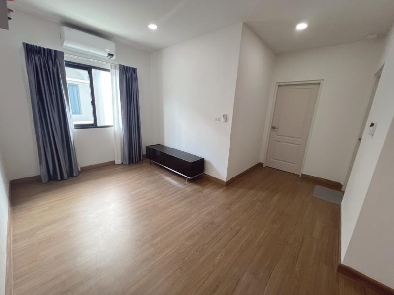 รูปที่5 ต้องการขายบ้านพร้อมที่ดิน ราชาเทวะ บางพลี ราคา 7,990,000 บาท