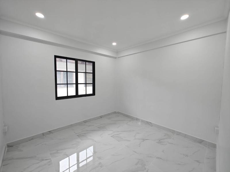 รูปที่6 ต้องการขายบ้านพร้อมที่ดิน ประชาธิปัตย์ ธัญบุรี ราคา 2,590,000 บาท