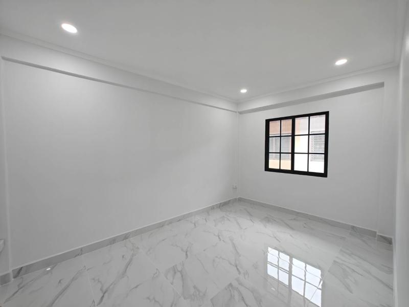 รูปที่7 ต้องการขายบ้านพร้อมที่ดิน ประชาธิปัตย์ ธัญบุรี ราคา 2,590,000 บาท